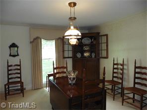 955 Nottingham Rd, High Point, NC 27262 photo 8