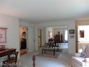 955 Nottingham Rd, High Point, NC 27262 photo 15