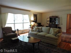 955 Nottingham Rd, High Point, NC 27262 photo 12