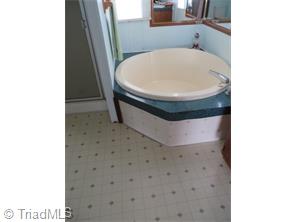 1241 Nance Rd, King, NC 27021 photo 7