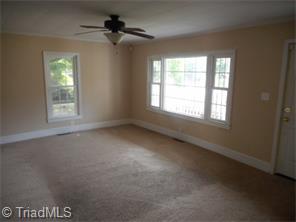 1702 Chestnut Dr, High Point, NC 27262 photo 2