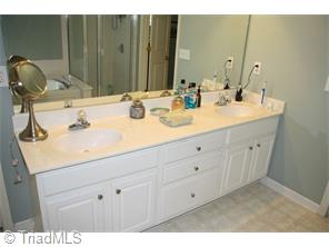 3405 Dairy Point Dr, High Point, NC 27265 photo 10