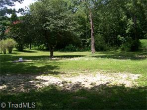 299 Maple Dr, Mount Airy, NC 27030 photo 1