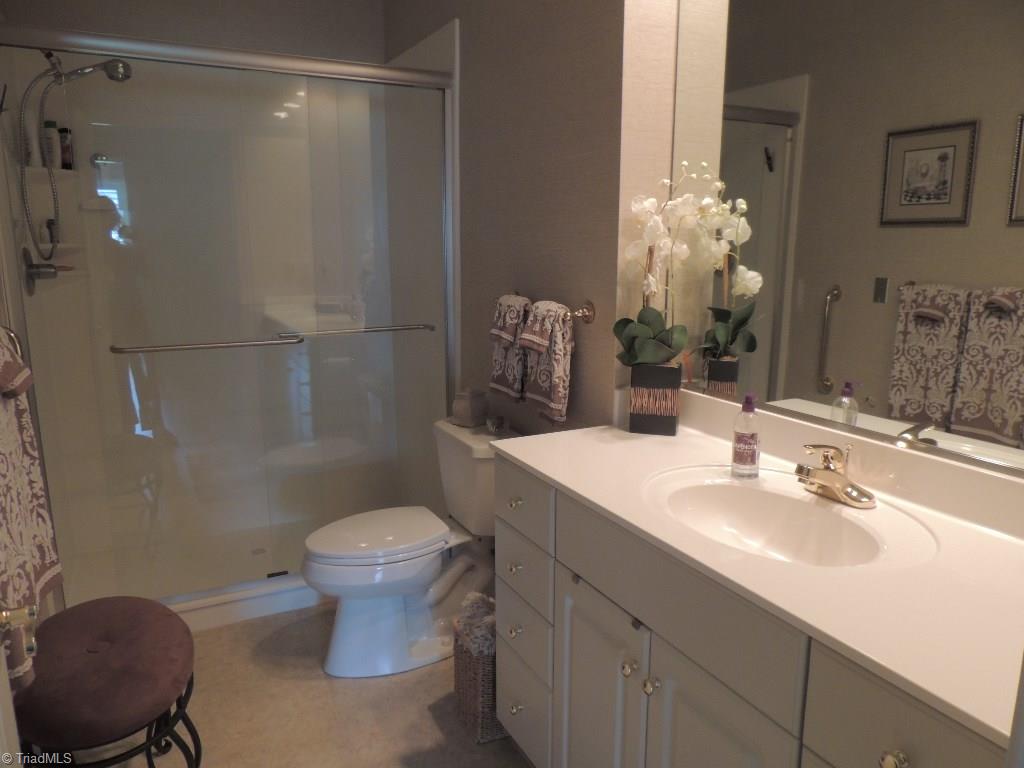 357 Hollybrook Dr, Bermuda Run, NC 27006 photo 15