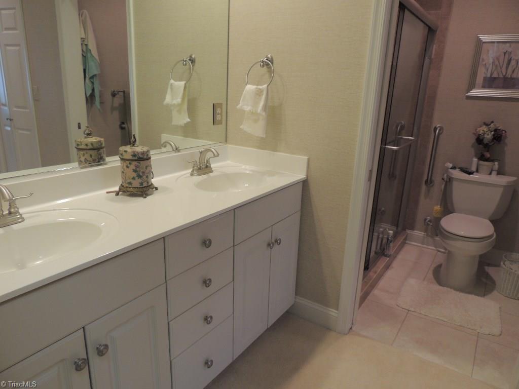 357 Hollybrook Dr, Bermuda Run, NC 27006 photo 13