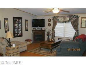 6960 Wright Rd, Thomasville, NC 27360 photo 10