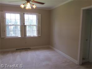 307 Shadow Valley Rd, High Point, NC 27262 photo 15