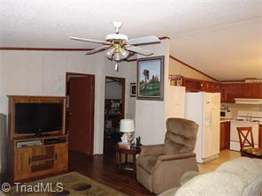 6348 Lowe Dr, Randleman, NC 27317 photo 17
