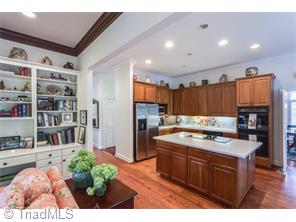 4426 Johnson St, High Point, NC 27265 photo 8