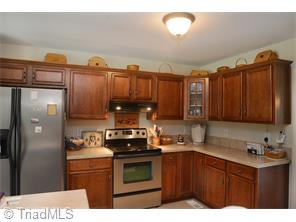 545 Spring Haven Dr, Randleman, NC 27317 photo 4