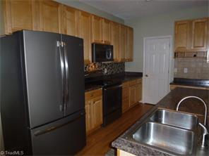 609 Nova Ave, High Point, NC 27265 photo 4