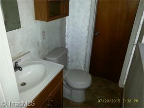 2400 Timberlake Ave, High Point, NC 27265 photo 9