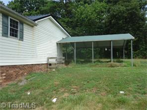 1010 Smith Hollow Rd, King, NC 27021 photo 4