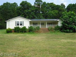 1010 Smith Hollow Rd, King, NC 27021 photo 2