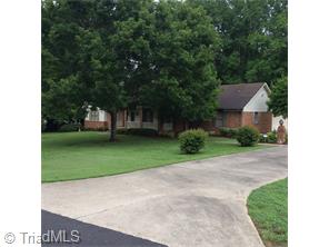 3774 Lynn Oaks Dr, Trinity, NC 27370 photo 2