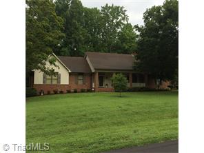 3774 Lynn Oaks Dr, Trinity, NC 27370 photo 1