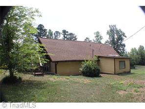 381 Sam Marion Rd, Pinnacle, NC 27043 photo 4