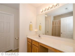 1254 Silverstone Ct, High Point, NC 27265 photo 15