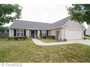 1254 Silverstone Ct, High Point, NC 27265 photo 1