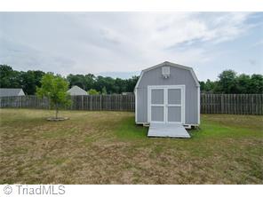 1254 Silverstone Ct, High Point, NC 27265 photo 18
