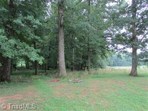 126 Windermere Way, King, NC 27021 photo 4