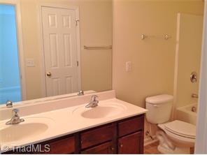 3727 Single Leaf Cir, High Point, NC 27265 photo 26