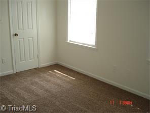 1438 Bailey Cir, High Point, NC 27262 photo 10