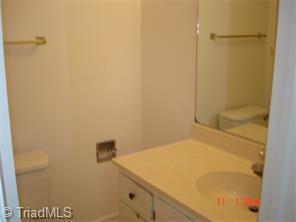 1438 Bailey Cir, High Point, NC 27262 photo 14