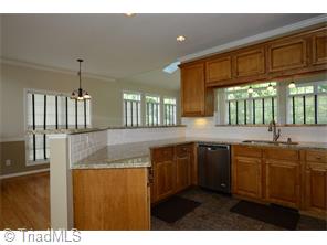 1849 Runner Stone Dr, High Point, NC 27265 photo 16
