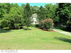 7630 Rolling Oak Ct, Clemmons, NC 27012 photo 2