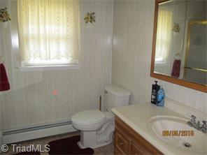 3837 E Pine St, Mount Airy, NC 27030 photo 20