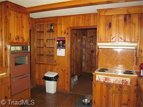 3837 E Pine St, Mount Airy, NC 27030 photo 16