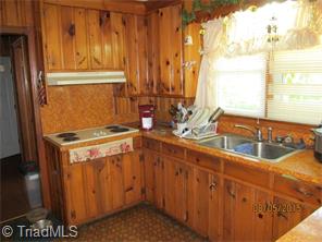 3837 E Pine St, Mount Airy, NC 27030 photo 15
