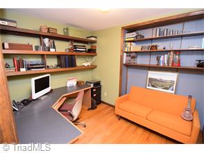  5622 Northlake Dr, Greensboro, NC 27410 photo 15