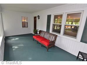  5622 Northlake Dr, Greensboro, NC 27410 photo 4