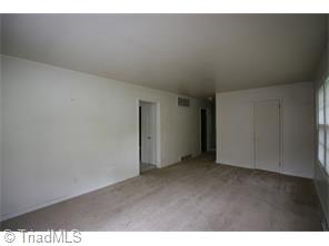 3734 Rolling Rd, High Point, NC 27265 photo 4