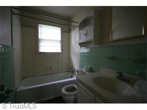 3734 Rolling Rd, High Point, NC 27265 photo 12