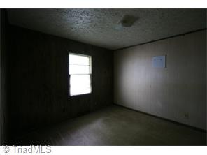 3734 Rolling Rd, High Point, NC 27265 photo 8