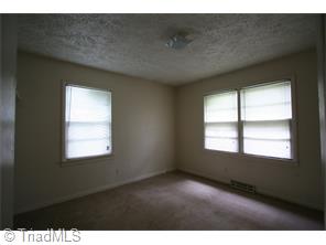 3734 Rolling Rd, High Point, NC 27265 photo 11