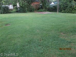 513 Walnut St, Eden, NC 27288 photo 4