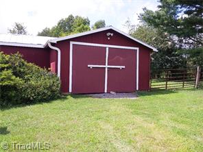 4029 Byrd Rd, Roaring River, NC 28669 photo 13