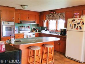 4029 Byrd Rd, Roaring River, NC 28669 photo 4