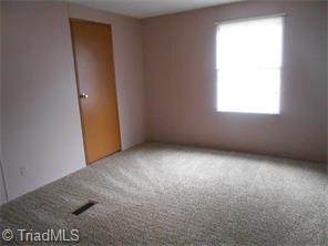 1055 Pine Tree Dr, Pinnacle, NC 27043 photo 8