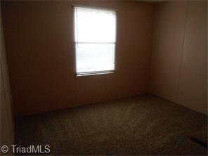 1055 Pine Tree Dr, Pinnacle, NC 27043 photo 9