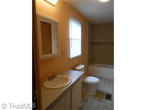 1055 Pine Tree Dr, Pinnacle, NC 27043 photo 16