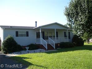 112 Robys Rd, King, NC 27021 photo 1
