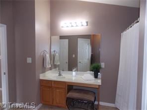 1216 Hampton Park Dr, High Point, NC 27265 photo 13