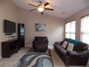 1216 Hampton Park Dr, High Point, NC 27265 photo 8