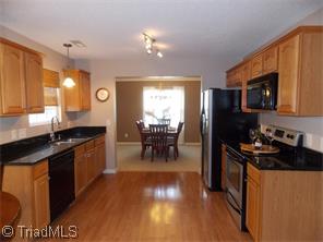 1216 Hampton Park Dr, High Point, NC 27265 photo 10