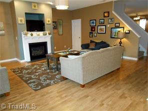 1111 Hampton Park Dr, High Point, NC 27265 photo 9
